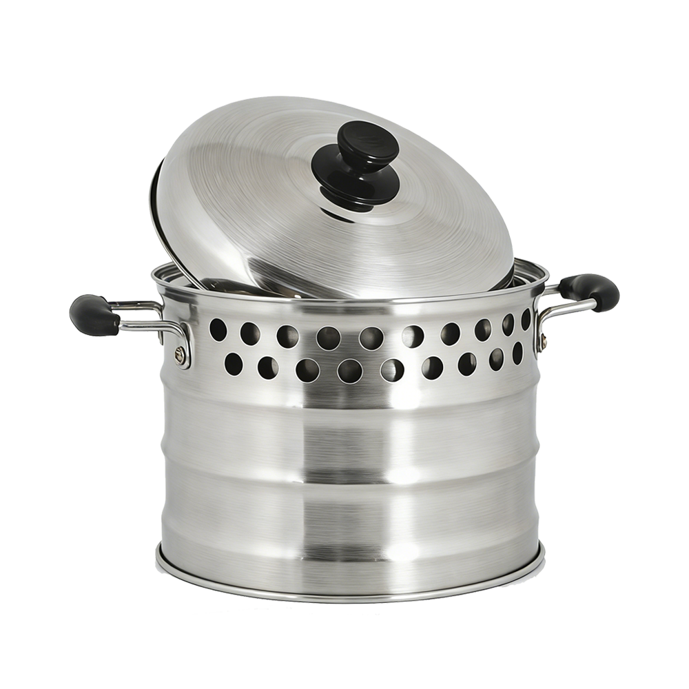 High-efficiency stainless steel Super Pot with a fireplace effect outer skirt and ventilation holes, reducing fuel consumption by 33%.
